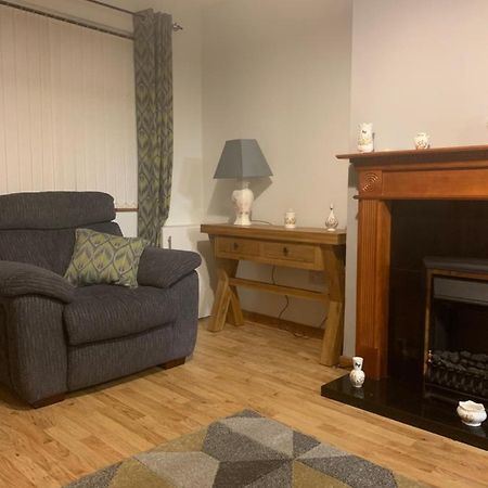 Minimum Stay Two Nights Ларн Екстер'єр фото